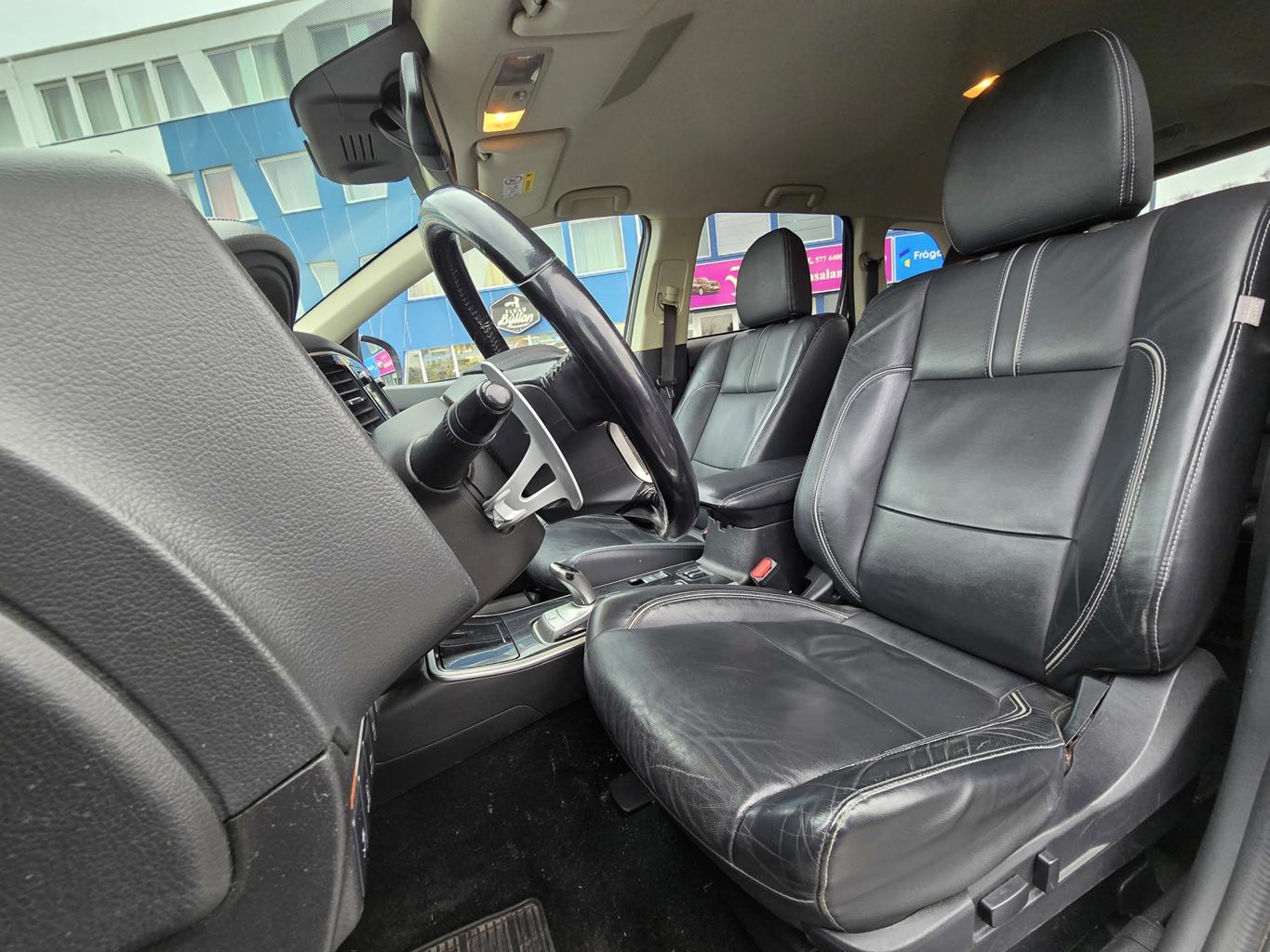 Mitsubishi Outlander Instyle PHEV - 3/2018 - 142þ. km