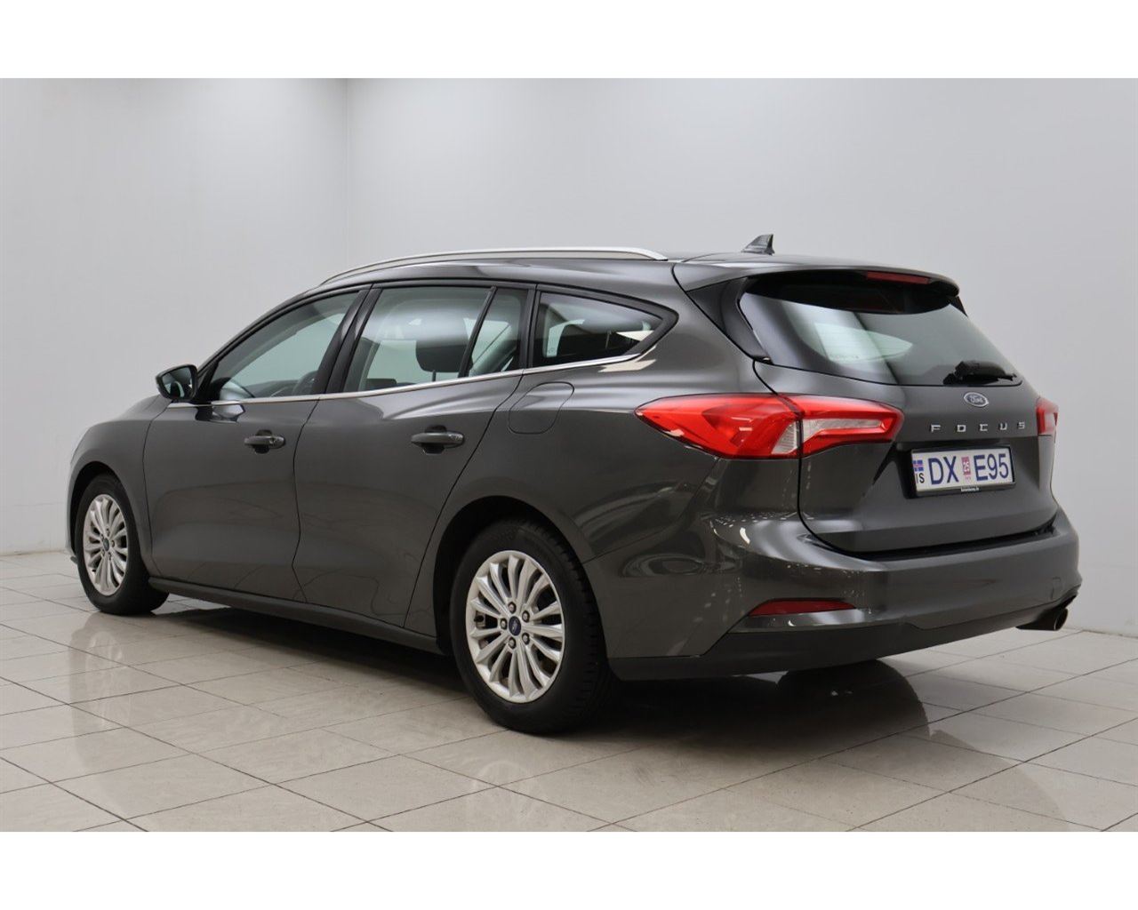 Ford Focus Titanium - 5/2019 - 63þ. km