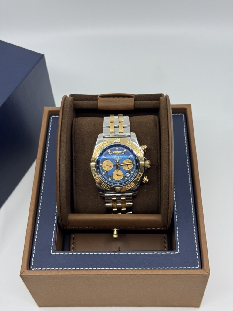Breitling Chronomat B01 44 Two tone