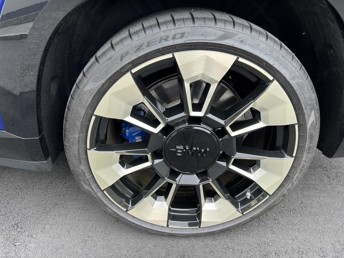 BMW XM - 7/2024 - 800 km