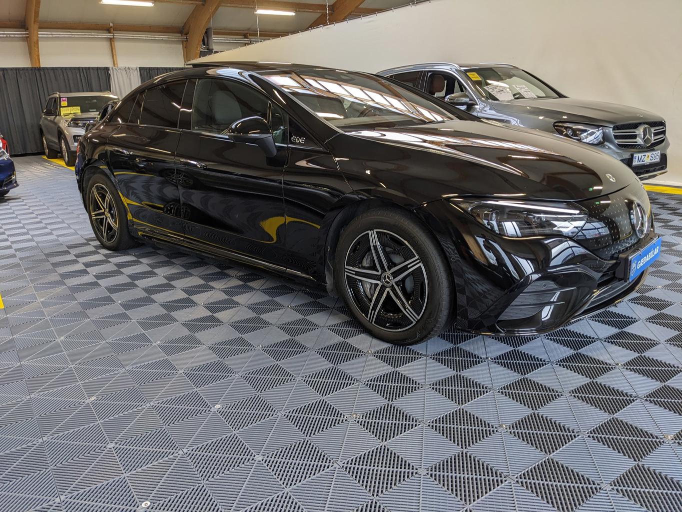 Mercedes-Benz EQE 350 Power AMG - 1/2023 - 17þ. km