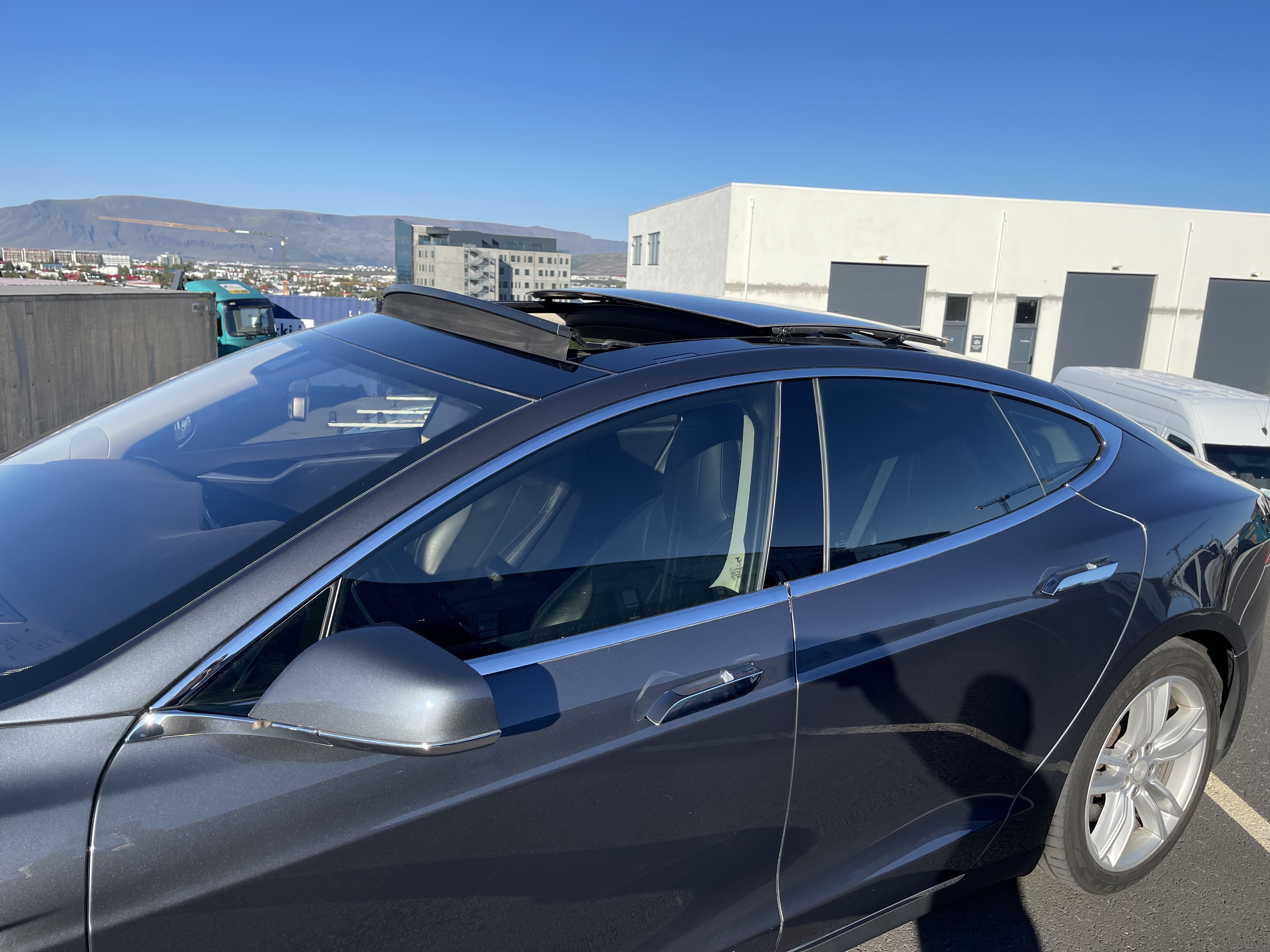 Tesla Model S 60 - 2015 - 108þ. km