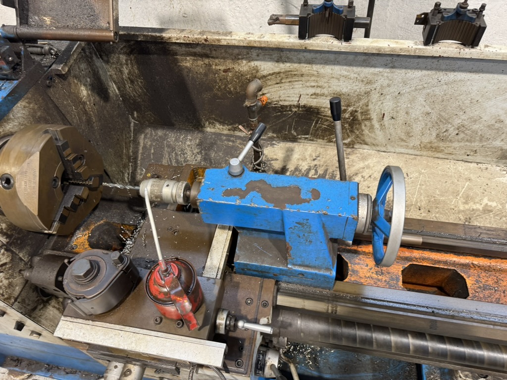 Rennibekkur – KNUTH DM1000A