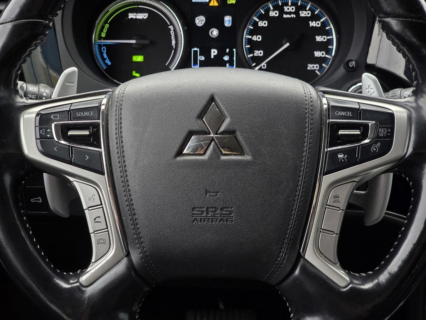 Mitsubishi Outlander Instyle PHEV - 3/2018 - 142þ. km