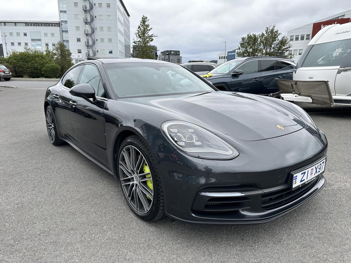 Porsche Panamera 4 E-Hybrid - 7/2017 - 54þ. km