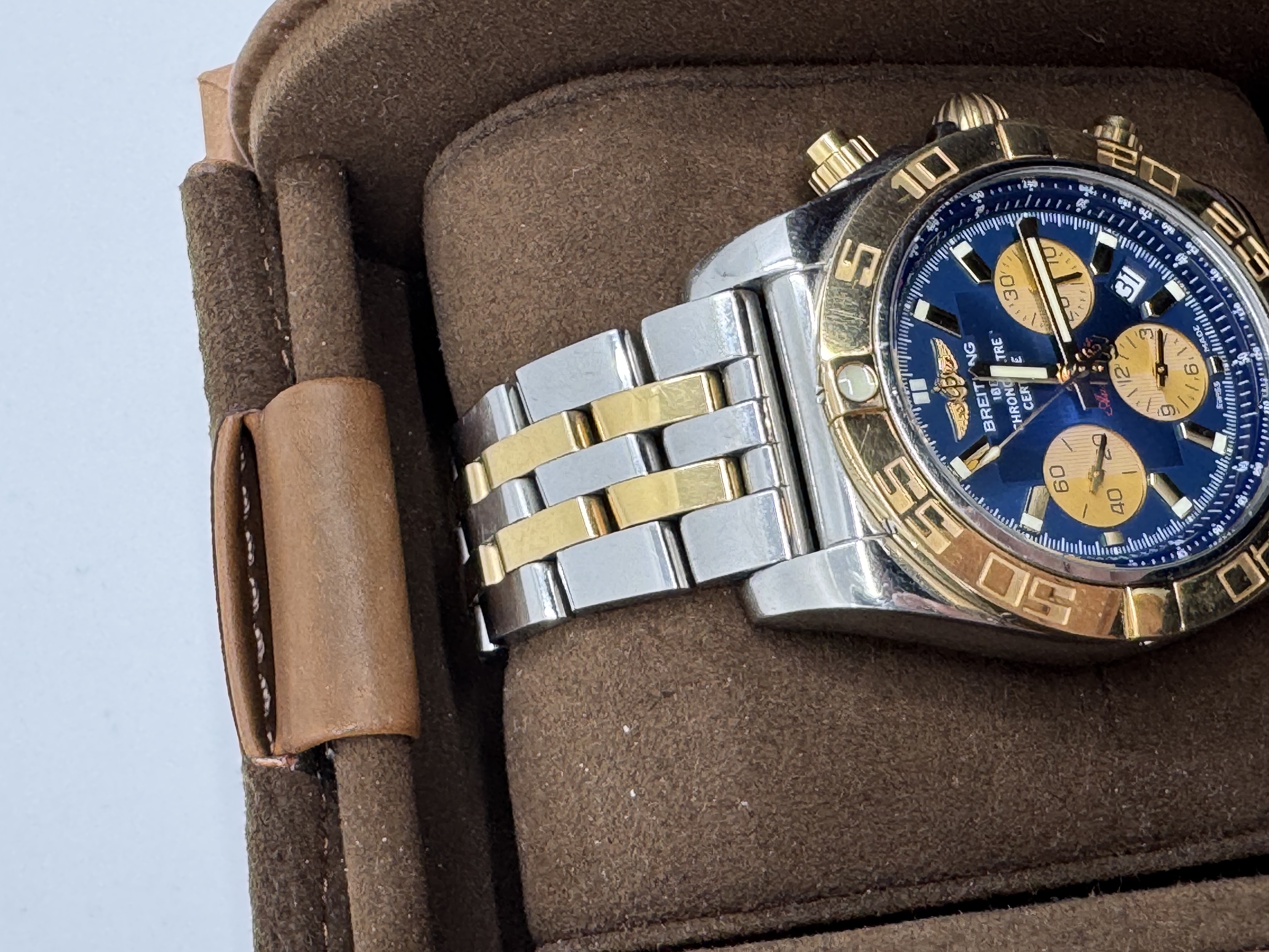 Breitling Chronomat B01 44 Two tone