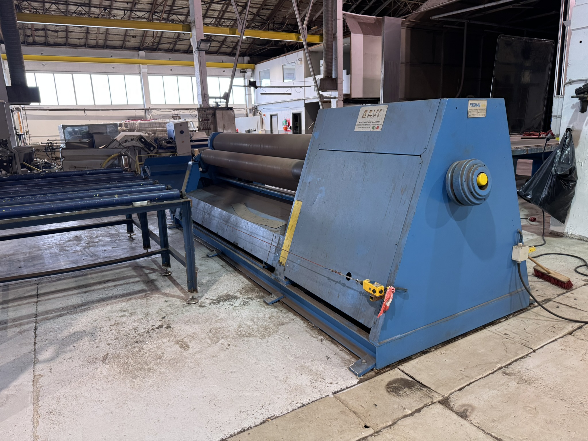 Plötuvals – PROMAU MCB 3034